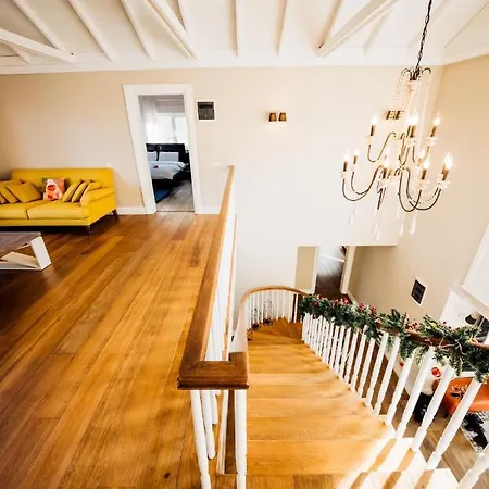 Grand House *